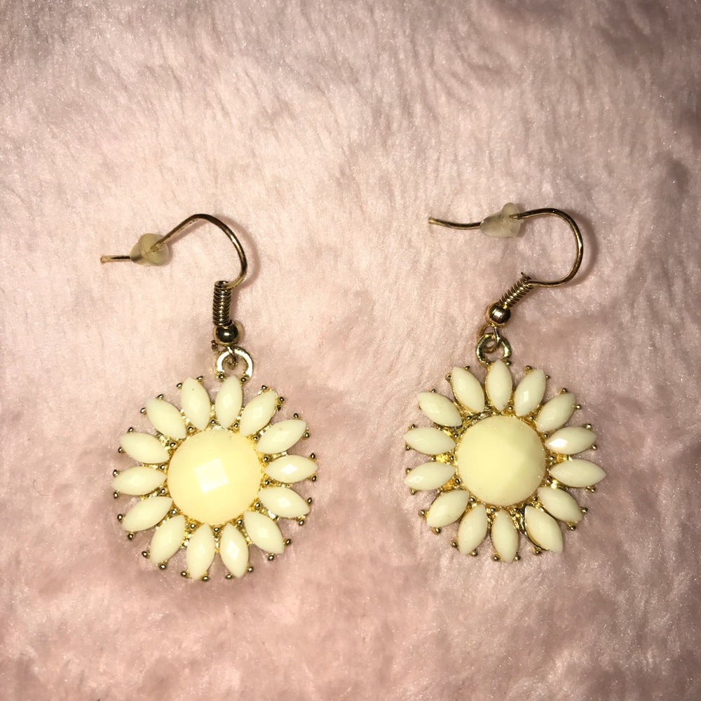 Dangle Flower earrings